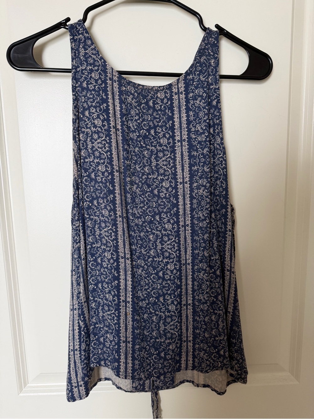 American Eagle Outfitters Navy Blue Floral Stripe Tank